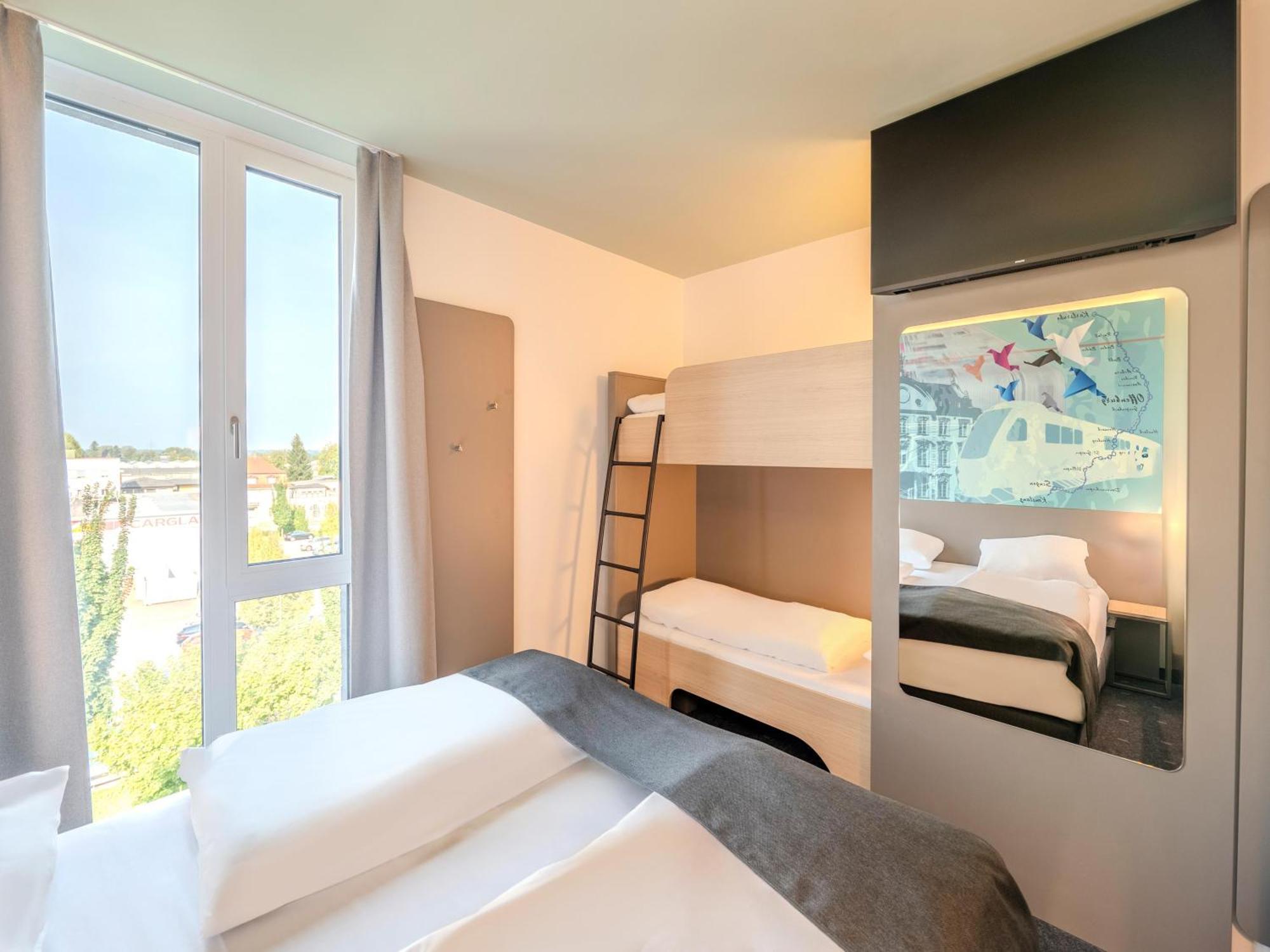 B&B Hotel Offenburg-Hbf Eksteriør bilde